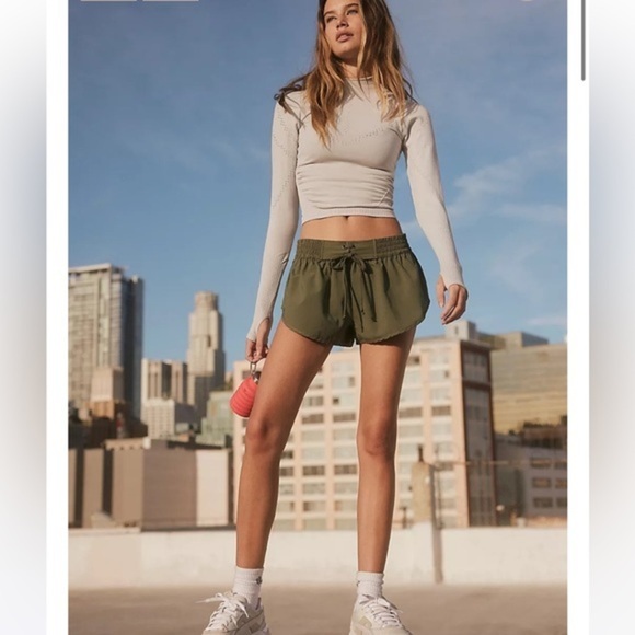 FP Movement by Free People Pants - {NWT Free People Movement Secret Garden Short Draw String in Moss Size XL}